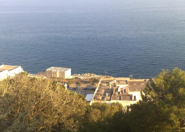 Porto Miggiano סנטה צזריה טרמה